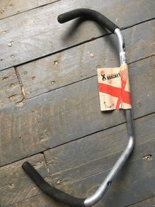 Scooter wall bracket