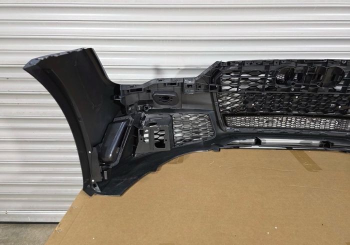 Complete front bumper for Audi A7 S7 4.5 15- 18 Facelift honey comb