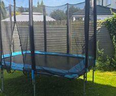 Trampoline