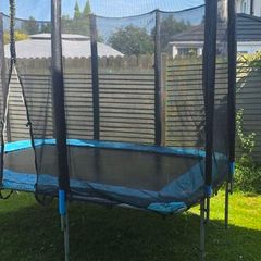 Trampoline