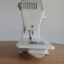 Sewing Machine Image 5