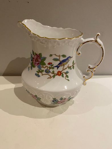 Aynsley large Pembroke jug