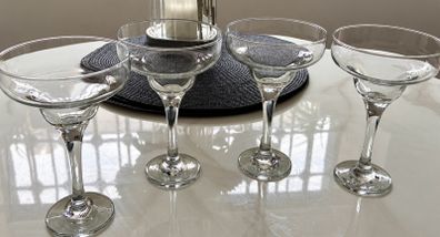 4 x clear margarita cocktail glasses