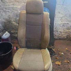 E46 seat