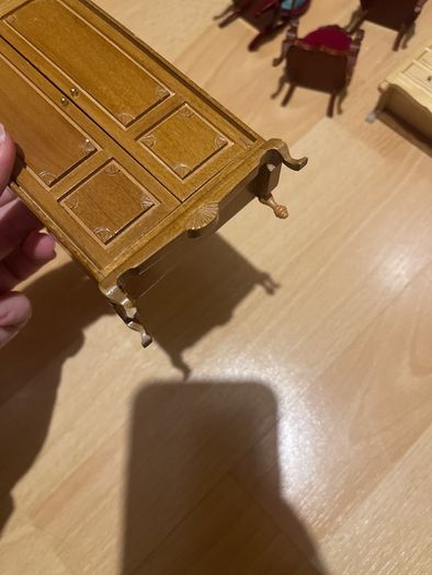 Dolls Furniture