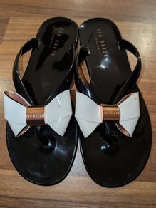 Ted Baker flip flop