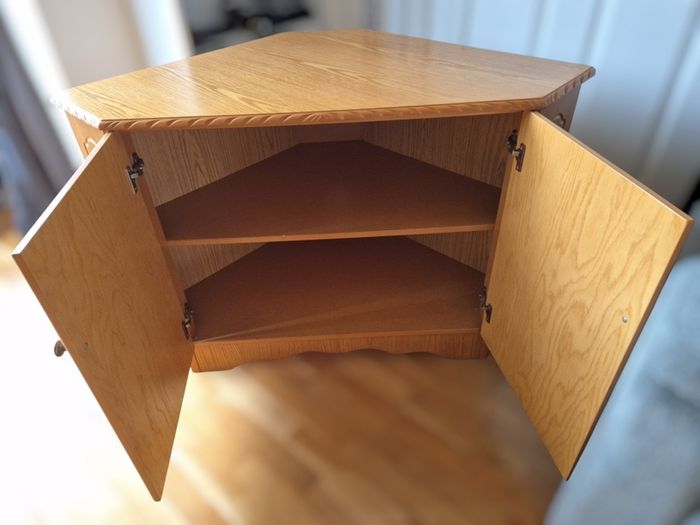 Corner unit