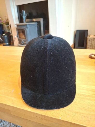 54cm Jeunesse Velvet Riding Hat