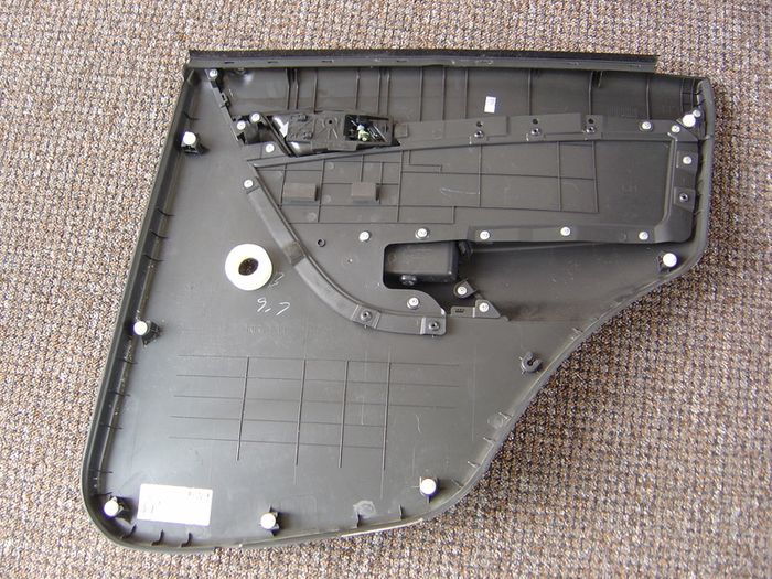 Chevrolet Aveo -left Rear Door Interior