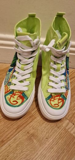 women shoes