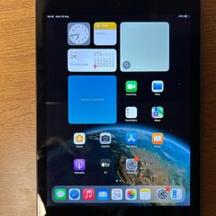 Ipad 9.7 inches gen 6 Wi Fi + Cellular