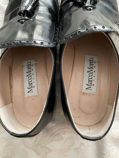 Marco Moreo Vintage Black Leather Tassel Loafers - Size 38.5 - Block Heel - Brogue Detail