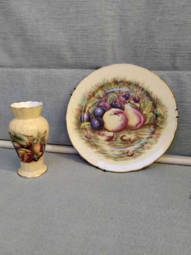 Aynsley "Orchard Gold"  fine bone china vase and wall plaque