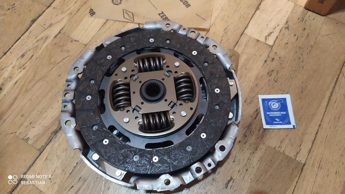 Renault Master, Interstar and Movano clutch kit