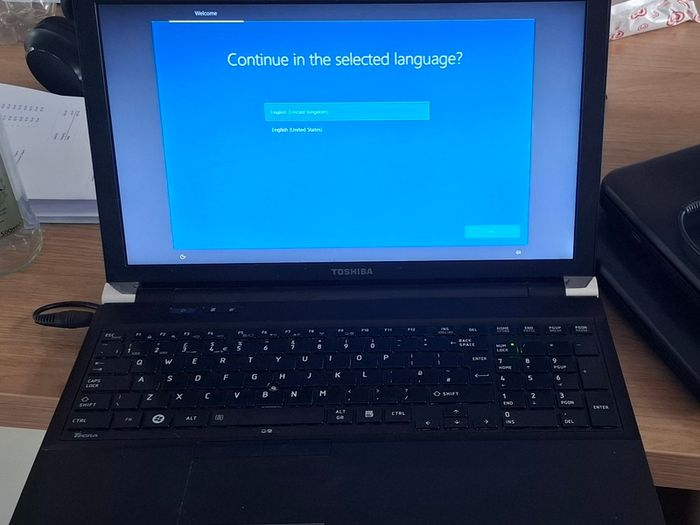 Job lot: 8 Working Laptops  Lenovo  Acer  Toshiba  Ideal for Home, School or Refurb