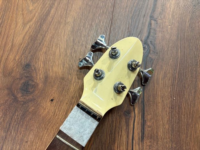 Yamaha Motion B III Bass 1980's PROJECT