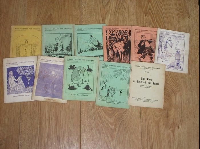 24 Vols Spanning the Period 1923-24  World Library for Children (English Edition)