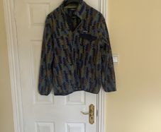 Patagonia Men's Large Fleece Jumper Blue/Green/Brown pattern