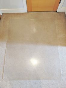 Huge transparent PVC chair mat for hardwood floors 150cm x 120cm (59 in x 47 in)