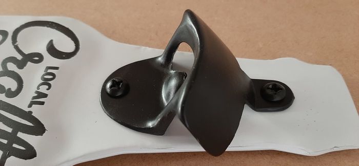 Beer Bottle Opener On Wall Mounted Plaque (BRAND NEW)