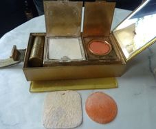 Vintage Art Deco Park Lane (L.S. Mayer) Gold-Tone Vanity Purse/Cigarette Case. Mesh Wristlet.