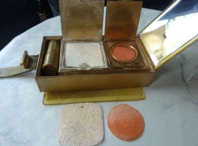 Vintage Art Deco Park Lane (L.S. Mayer) Gold-Tone Vanity Purse/Cigarette Case. Mesh Wristlet.