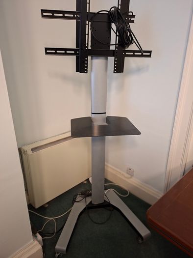Office Furniture, Board room contents
