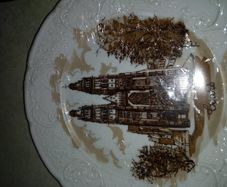 Holly bon china dish  could be use as wall hanging