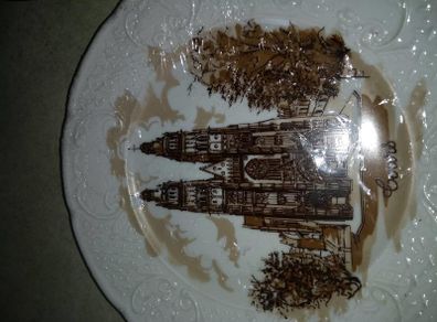 Holly bon china dish  could be use as wall hanging