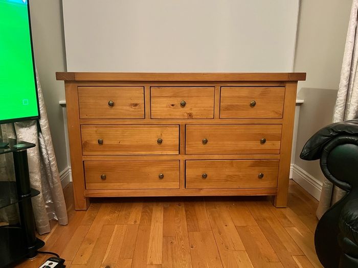 oak chest of drawer