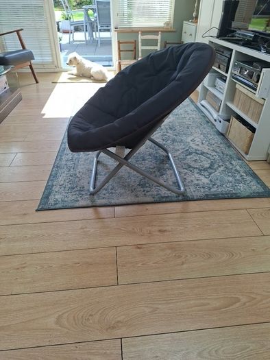 Moon Chair