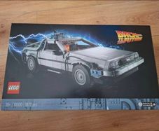 LEGO Icons 10300 Back to the Future Time Machine DeLorean