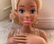 Barbie Deluxe Blonde Hair Styling Head Doll 2013 Mattel Just PLay approx. 30 cm. Used Please see photos