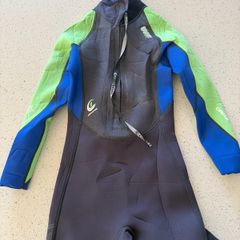 Circle One Kids Wet suit Size L