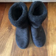 Ladies boots