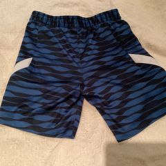 Nike shorts age 8/10