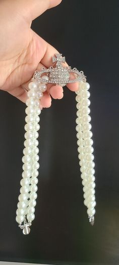 Saturn and Faux Pearl Necklace / Choker