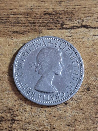 Great Britain UK 1953 One Shilling Elizabeth II English Shield Coin - free standard postage