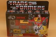 Transformers G1 Retro: Blaster &amp; Steeljaw 2-pack 7''
