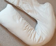 Pregnancy/ breastfeeding pillow