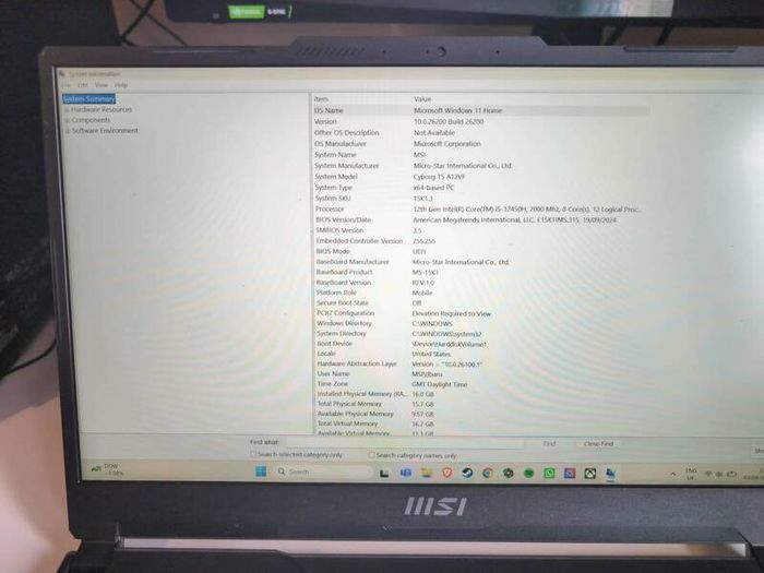 Gaming laptop MSI Cyborg 15 RTX 4060