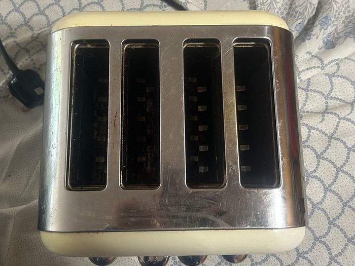 Morphy Richards 4 piece toaster