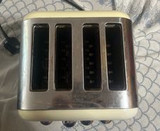 Morphy Richards 4 piece toaster