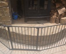 Baby gate (5 panel easy shut)