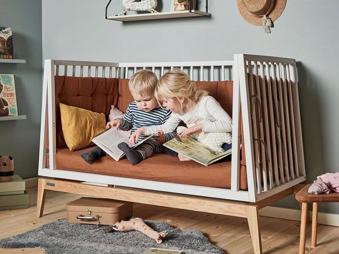 Leander crib