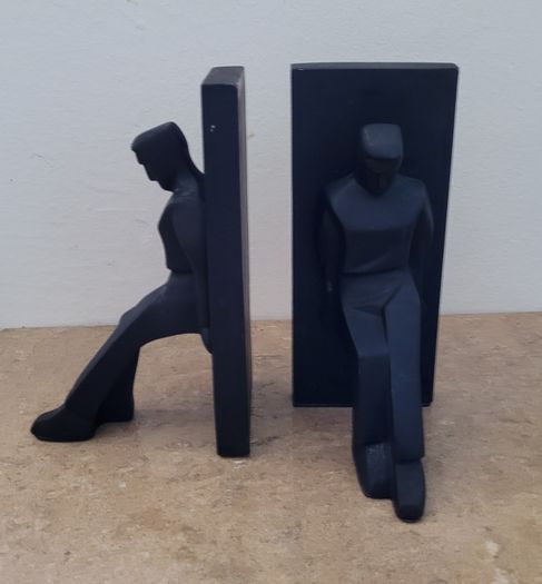 Strong men bookends