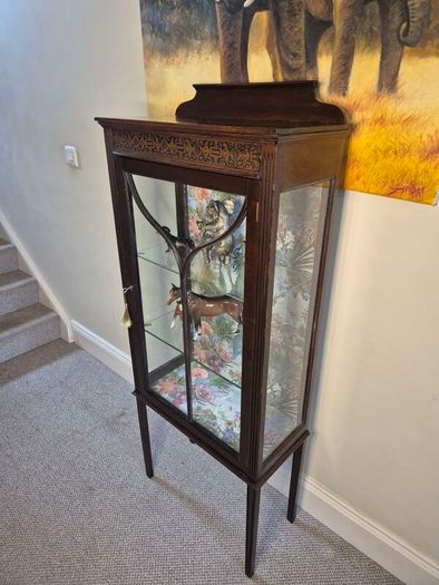 glass cabinet