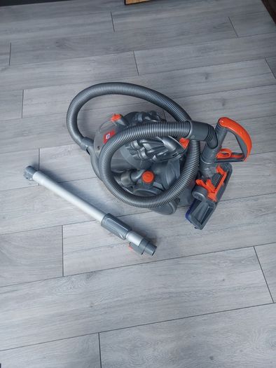 Dyson vacuum