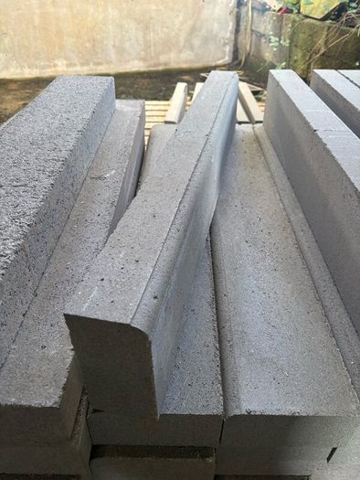 Kerbs