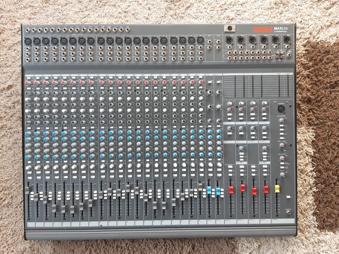 Soundtracs Topaz 24 Maxi